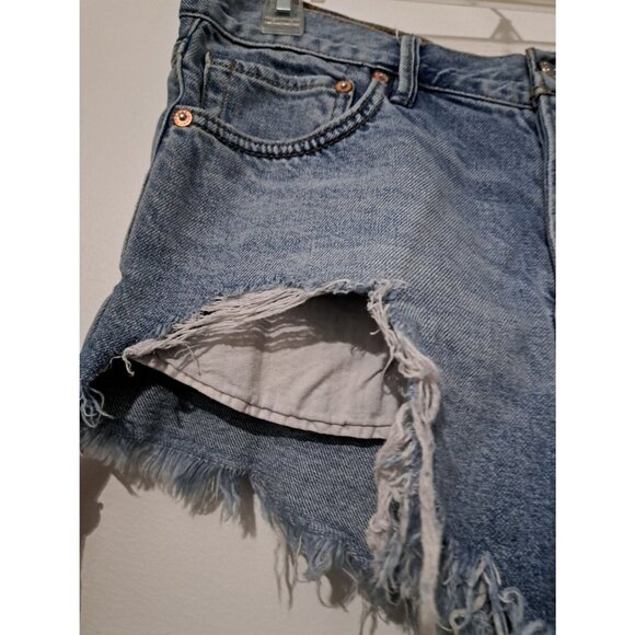 We The Free Blue denim high waisted short shorts size 27 - Picture 4 of 8